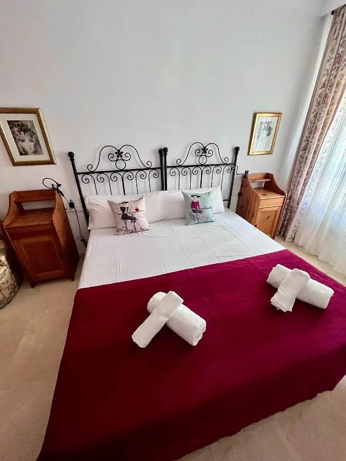 Gatu Aguamarina Beach, Vistas Al Mar Playa Victoria Apartment Cadiz 0*,  Spain